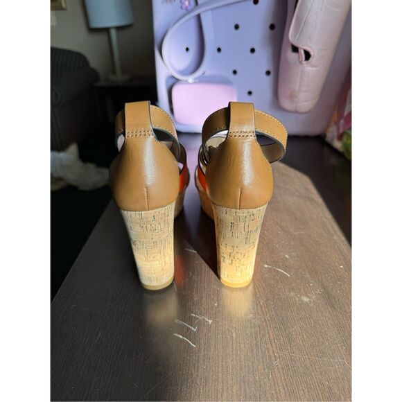 Coach Isla Orange & Tan Leather Cork Platform Wedge Sandals sz 9 NWOT - Picture 8 of 9